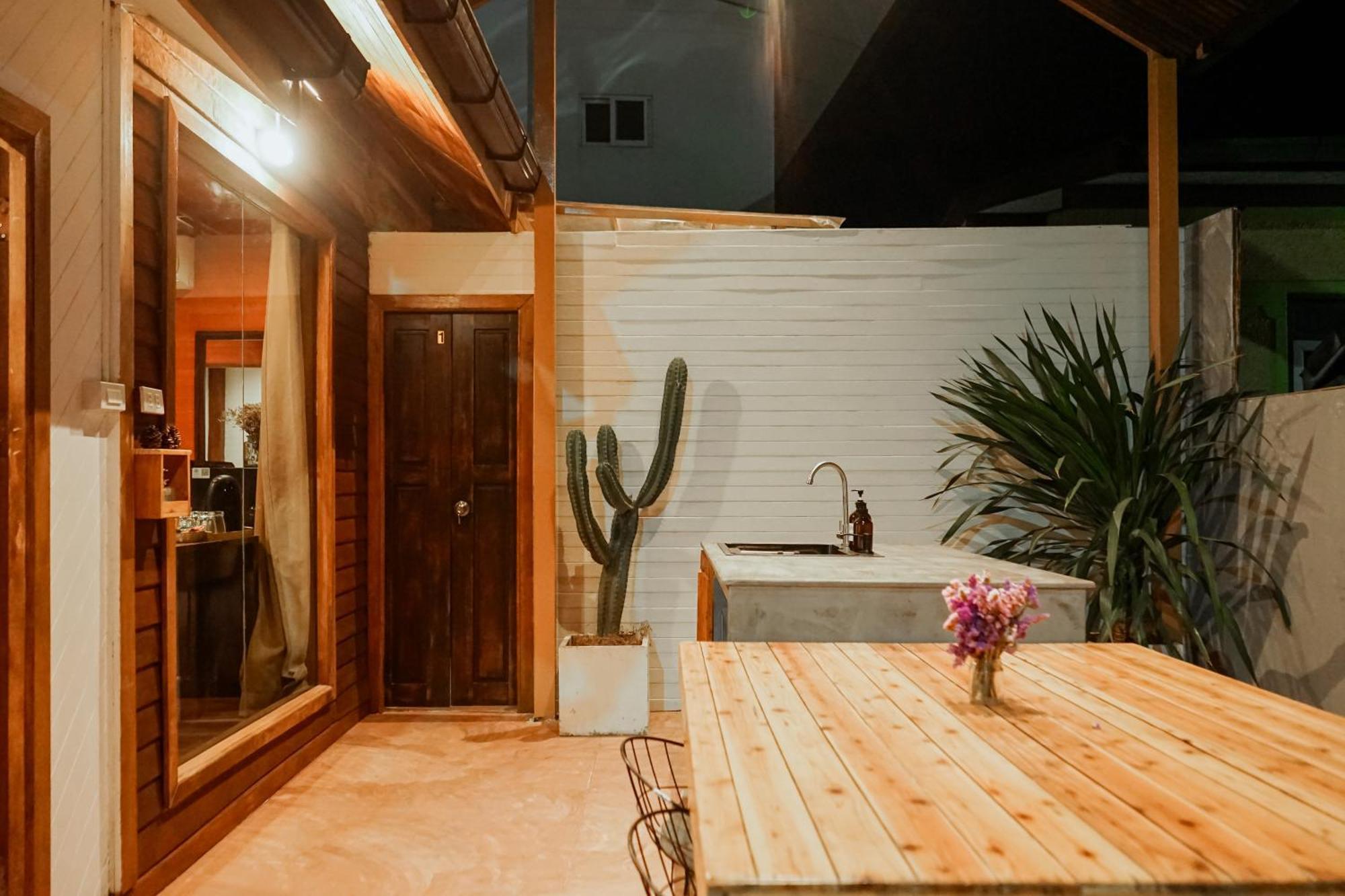A House Villa Ko Lan Exterior photo