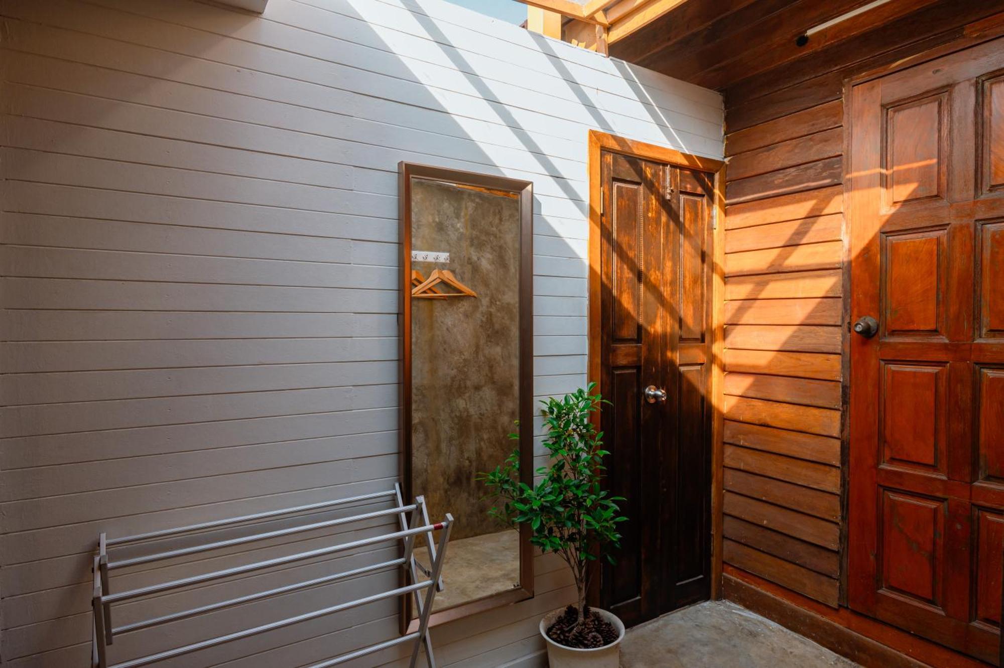 A House Villa Ko Lan Exterior photo